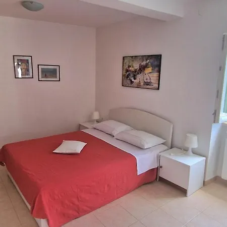 & Nada Guest house *