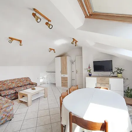 Guest house & Nada