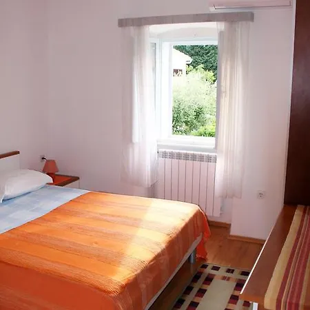 Guest house & Nada